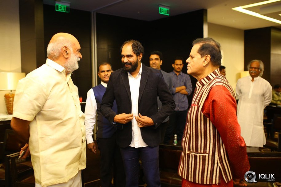 TSR-Felicitates-Gautamiputra-Satakarni-Team